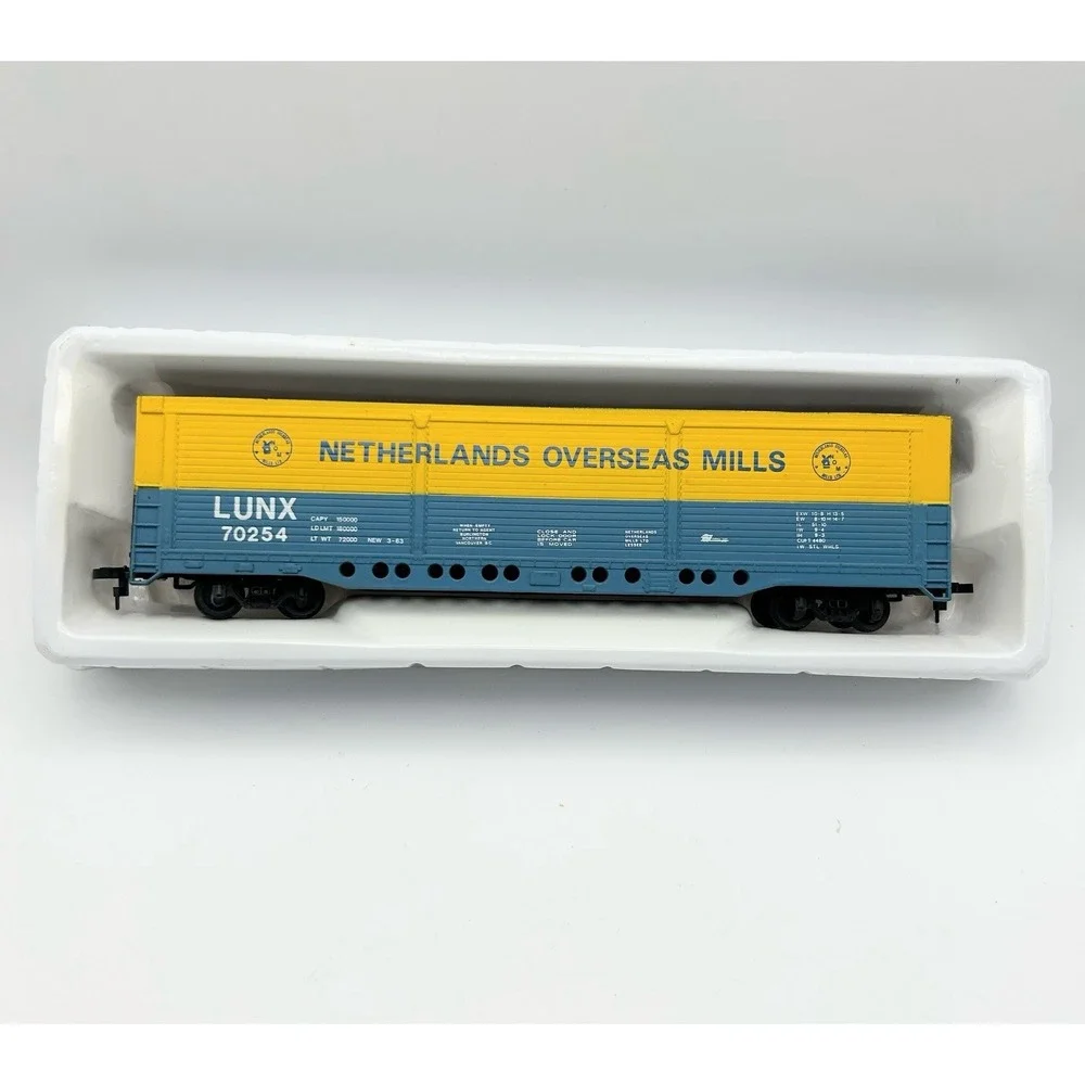 Bachmann #70254 Ho Scale Netherlands Overseas Mills Box Car Good Cond w/ Box